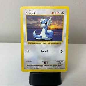 Dratini 26/102 Base Set Shadowless Pokemon 1999 WOTC Vintage Card